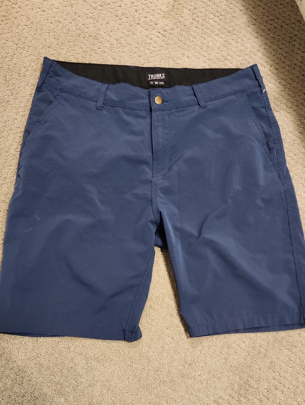NEW Trunks Surf & Swim Co. hybrid shorts in a solid navy blue Sz 36
